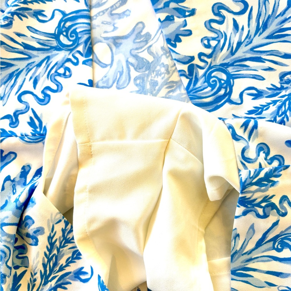 Lilly Pulitzer Blue and White Skort - Picture 4 of 4